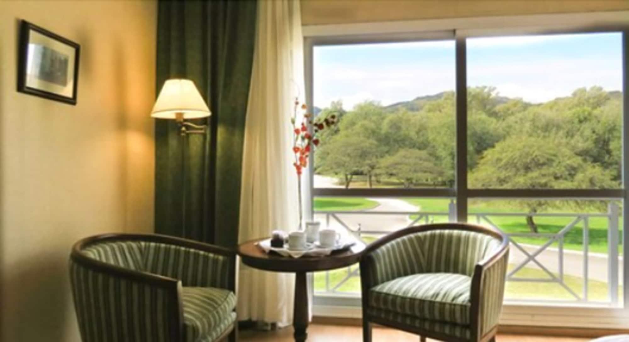 Howard Johnson Hotel & Spa Villa General Belgrano Luaran gambar