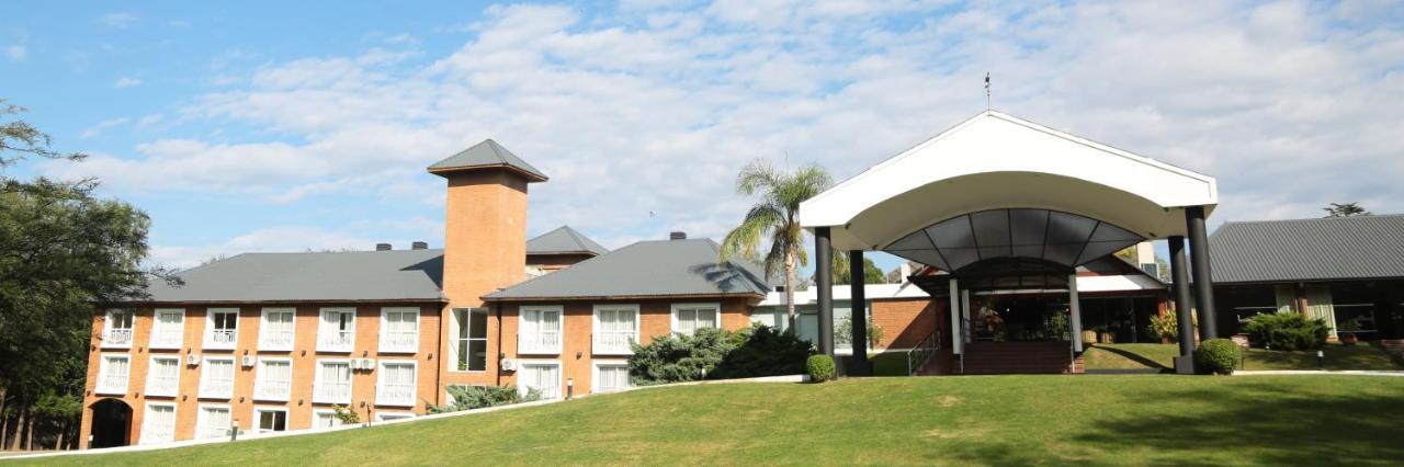 Howard Johnson Hotel & Spa Villa General Belgrano Luaran gambar