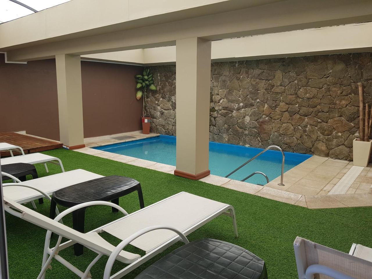 Howard Johnson Hotel & Spa Villa General Belgrano Luaran gambar