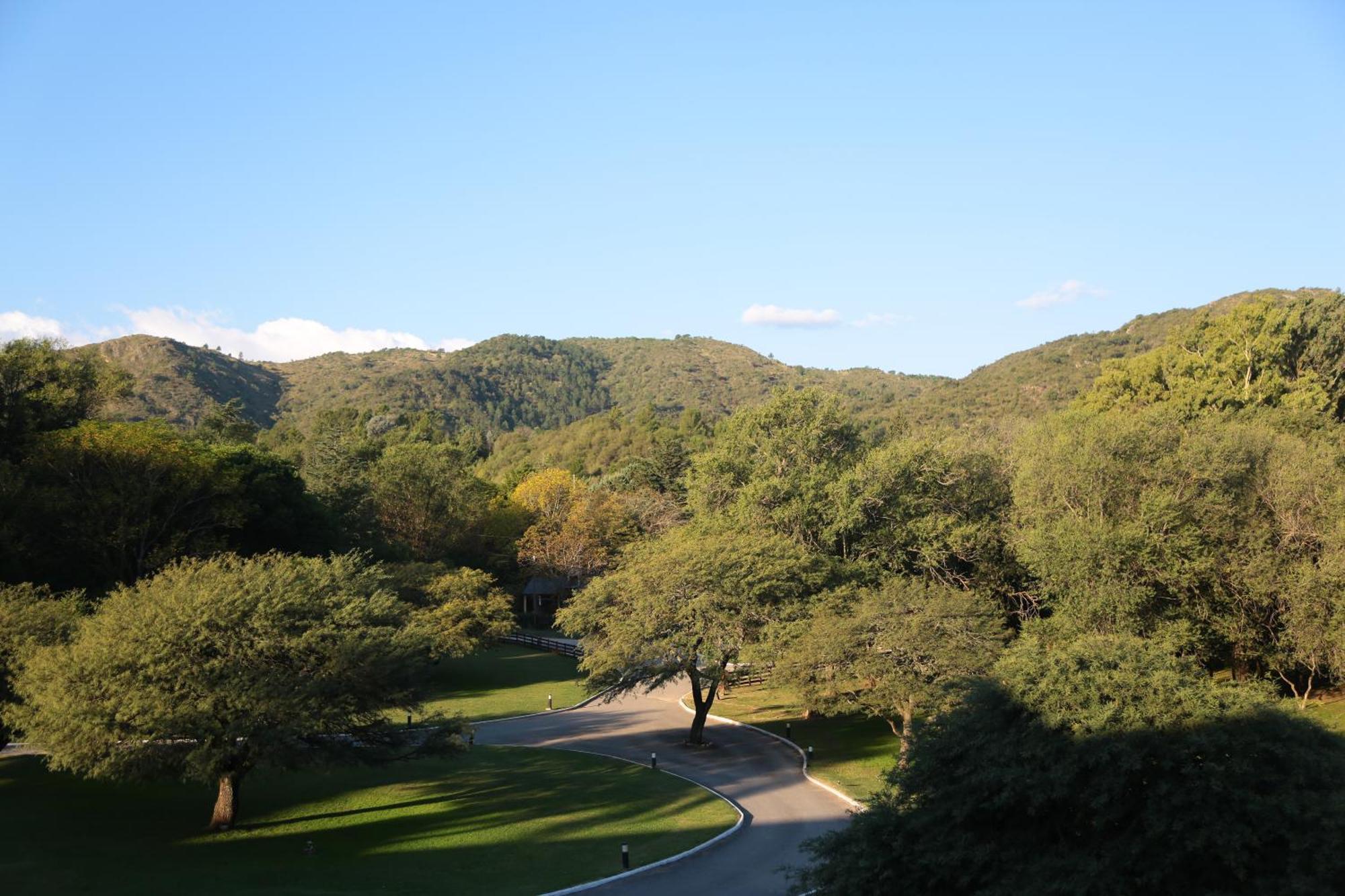 Howard Johnson Hotel & Spa Villa General Belgrano Luaran gambar